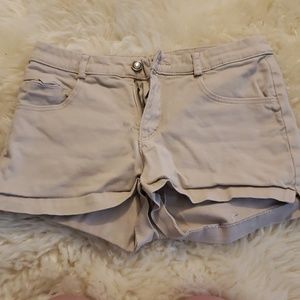 H&M khaki shorts